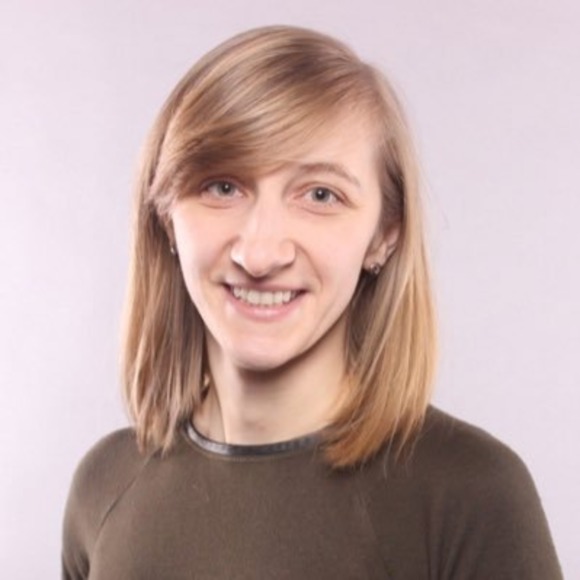 Meet your Posher, Elena - Picture 1 of 1